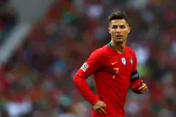 <p>Cristiano Ronaldo Turns Photographer At Euro 2020,...- India TV Hindi