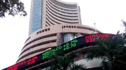 Sensex की शीर्ष 10 में से 5 कंपनियों का बाजार पूंजीकरण 1 लाख करोड़ रुपए से अधिक बढ़ा- India TV Paisa