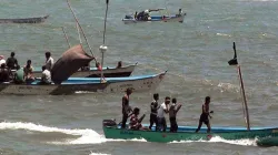 Sri Lanka, Sri Lanka Fishermen, Sri Lanka Fishermen Lying, Sri Lanka Fishermen Beaten- India TV Hindi