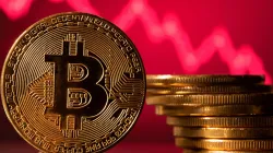 Bitcoin breaches 50,000 dollar for the first time since May crash- India TV Paisa