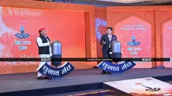 Akhilesh yadav attacks modi yogi govt in chunav manch watch video Chunav Manch: तस्वीरों में देखिए अ- India TV Hindi