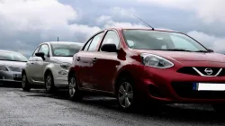 small cars cost will increase by Rs 3000 to 4000, Gadkari says Small cars too need 6 airbags - India TV Paisa