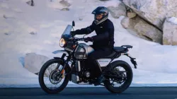 <p>Royal Enfield ने अपनी दो...- India TV Paisa