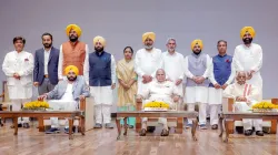 <p>Bhagwant Mann and the newly sworn-in state Cabinet...- India TV Hindi