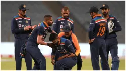 Shreyas Iyer of India has treatment after injuring his shoulder (File)- India TV Hindi