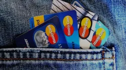 <p>Debit Credit Card</p>- India TV Paisa