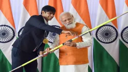 Neeraj Chopra with PM Modi- India TV Hindi