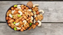 Dry Fruits For Uric Acid- India TV Hindi