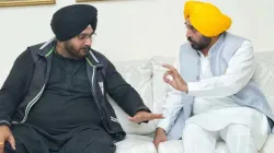 Navjot Singh Sidhu meets Punjab CM Bhagwant Mann- India TV Hindi