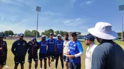 <p>Rahul Dravid with Team India</p>- India TV Hindi