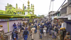 <p>Security personnel deployed after violence</p>- India TV Hindi