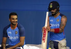 Harshal Patel and Virat Kohli- India TV Hindi