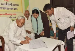 Nitish Kumar started the second phase of caste census said- the report will be public- India TV Hindi