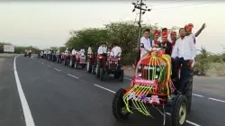 51 tractors in the marriage of farmer son - India TV Hindi