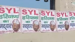 Arvind Kejriwal posters- India TV Hindi