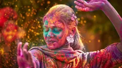 get rid of Holi colors- India TV Hindi