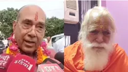 भवन निर्माण समिति के अध्यक्ष नृपेन्द्र मिश्रा और मुख्य पुजारी आचार्य सतेंद्र दास- India TV Hindi