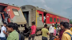 Gonda train accident- India TV Hindi