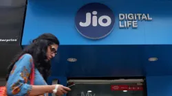 Jio, Jio annual recharge plan, Recharge plan offer- India TV Hindi