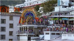 How many devotees visited Mata Vaishno Devi temple in ​​the year 2024 details here- India TV Hindi