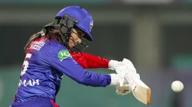 दिल्ली कैपिटल्स लेने जा रही है बड़ा फैसला, टूर्नामेंट शुरू होने से पहले बदलेगा टीम का कप्तान!