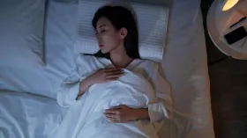 नींद में खुद को बीमार देखना शुभ या अशुभ? ऐसे सपने किस ओर करते हैं इशारा, स्वप्न शास्त्र बताता है छिपा हुआ संदेश