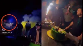 Video: स्टेट हाईवे पर कार खड़ी कर मनाया बर्थडे, एंबुलेंस तक को रोके रखा, वीडियो शेयर कर दिखाया रौला