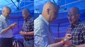 अनुपम खेर ने डायरेक्टर सूरज बड़जात्या को खास अंदाज में दी जन्मदिन की बधाई, वायरल हो गया वीडियो