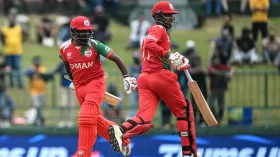 ICC टूर्नामेंट में 30 साल पुराना रिकॉर्ड हुआ ध्वस्त, ओमान के 43 साल के खिलाड़ी ने रचा इतिहास 