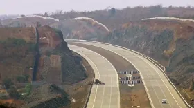 दिल्ली-देहरादून एक्सप्रेसवे के शुरू होने को लेकर आया अपडेट, जानें कब से भर सकेंगे फर्राटा?