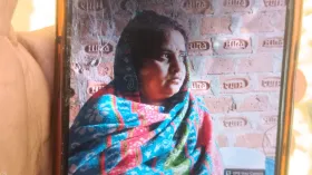 मां को लोहे की रॉड से पीटा और वहीं बैठा तड़पता देखता रहा कलयुगी बेटा, मंजर देख फटी रह गईं पड़ोसियों की आंखें!