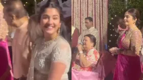 नाती की शादी कोकिला बेन ने गाना गाकर लगाए चार चांद, मग्न थीं नीता अंबानी, खिलखिलाती रहीं राधिका मर्चेंट