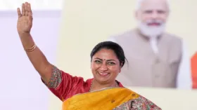 दिल्ली: महिलाओं के लिए एक साल में कैसी रही रेखा गुप्ता की सरकार? जानिए आधी आबादी से जुड़ी खास योजनाएं