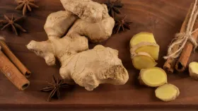 रात को खाना खाने के बाद एक टुकड़ा अदरक खाने से क्या होता है? 