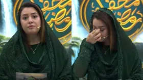 ईरान में बने हालात के बीच Live शो में रो पड़ी पाक एंकर, बताया अपने भावुक होने का कारण