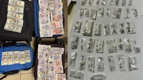 DRI को मिली बड़ी सफलता, मुंबई एयरपोर्ट पर 3 करोड़ के डॉलर, पाउंड और हीरे जब्त, 6 गिरफ्तार