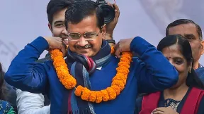 शपथग्रहण में किसी अन्य मुख्यमंत्री को नहीं बुलाएंगे अरविंद केजरीवाल: सूत्र