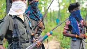 छत्तीसगढ़ में संदिग्ध नक्सलियों ने की पुलिस जवान की हत्या 