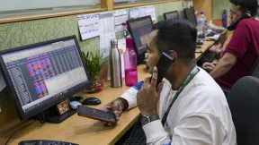 Stock Market Today 15 September, 2026: शेयर बाजार ने तेज बढ़त के साथ शुरू किया कारोबार, रॉकेट हुए आईटी स्टॉक्स