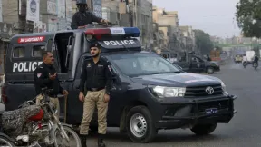 बस रोककर 20 पुलिस अफसरों को किया किडनैप! पाकिस्तान में सनसनीखेज वारदात से हड़कंप