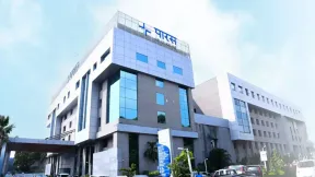21 अक्टूबर को खुलेगा पारस हेल्थकेयर का आईपीओ, चेक करें शेयरों का प्राइस रेंज और बाकी जरूरी डिटेल्स