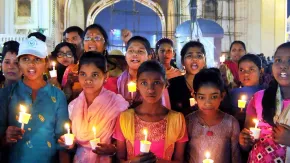 हैदराबाद: महिला आयोग से बोला पीड़िता का परिवार, पुलिस समय पर कदम उठाती तो बच सकती थी 'बेटी'