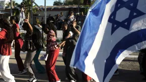 'लिटिल इंडिया' क्यों कहलाता है इजरायल का डिमोना? जहां ईरानी मिसाइलों से घायल हुए 100 से ज्यादा लोग