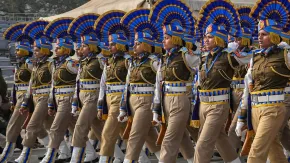 CRPF में निकली बंपर भर्ती, नोटिफिकेशन हुआ जारी, कितनी है वैकेंसी और कब से शुरू होंगे आवेदन? जानें