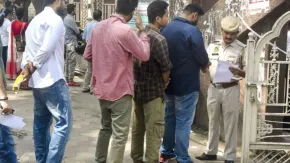 जूनियर इंजीनियर पदों पर भर्ती, वैकेंसी समेत जान लें कौन कर सकता है आवेदन 