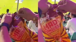 क्या स्टेडियम वाले लोगों को लूट रहे हैं? वायरल Video जरा आप भी देखिए, 50 का चिप्स 100 में मिल रहा?