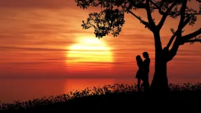 Love Horoscope 5 June 2026: प्रेम जीवन में बढ़ेगा रोमांस, 4 राशियों के लिए अच्छे बदलाव लेकर आ सकता है दिन