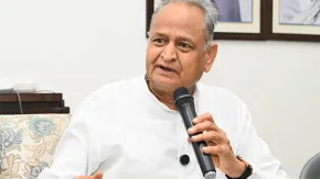 पूर्व मंत्री की अशोक गहलोत को चुनौती, 'मेरा नार्को टेस्ट करवाकर साबित करें कि मैंने 10 करोड़ रुपये लिए थे'