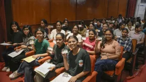दिल्ली यूनिवर्सिटी में एडमिशन शुरू, CBSE से रिवैल्यूएशन कराने वाले छात्रों के लिए छूट, पढ़ें गाइडलाइन