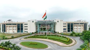IIT पटना में 54% और खड़गपुर में 51% पद खाली,  दिल्ली, बॉम्बे में भी हालत खराब, 4,804 पोस्ट में भर्ती का इंतजार